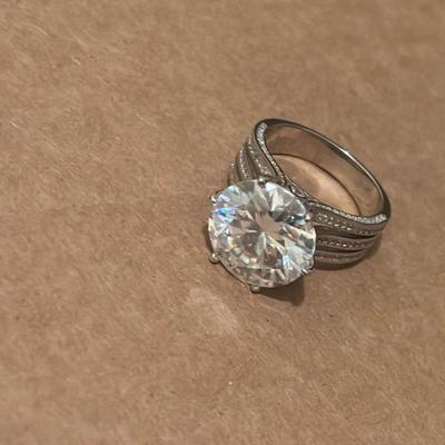 10 Carat Moissanite RIng