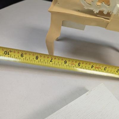 Barbie Susy Goose Doll 1963-1965 Furniture