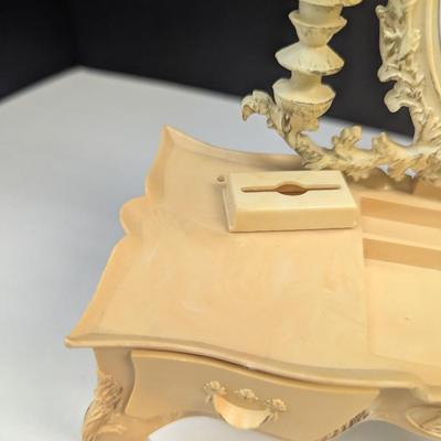 Barbie Susy Goose Doll 1963-1965 Furniture