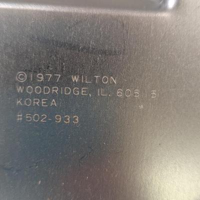 Baking Tins 1977 Worthmore Aluminum