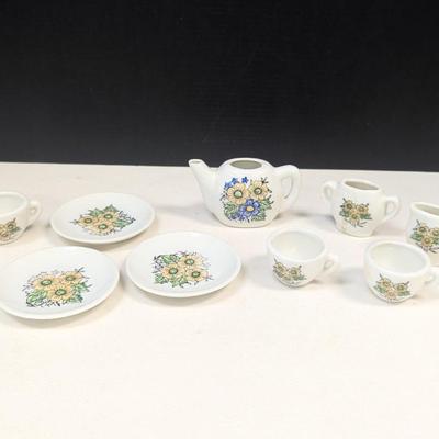 Made In Japan Miniature Tea Set
