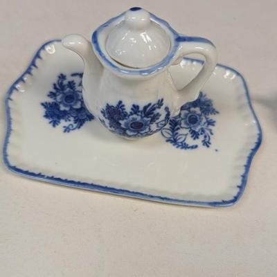 Made In Taiwan Miniature Tea Set