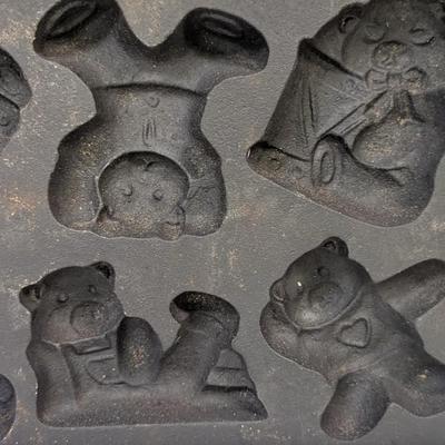Cast Iron Teddy Bear Pan