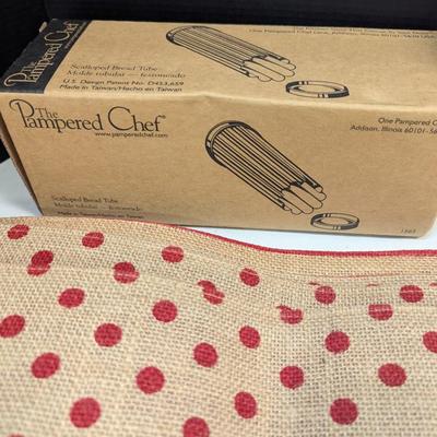 Kitchen Items - 6 Double Sided Place-mats