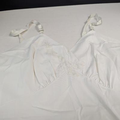 1960's - 1970's Vintage Ladies Slips