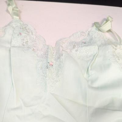 1960's - 1970's Vintage Ladies Slips