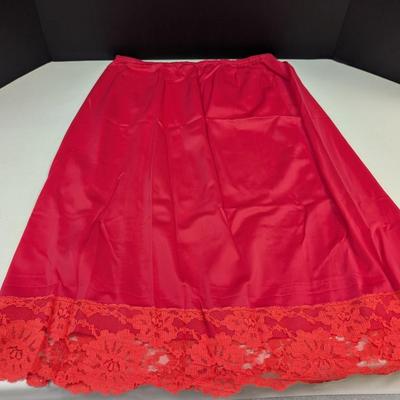 Several Pieces Of Vintage Ladies Lingerie #3