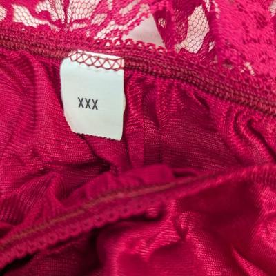 Several Pieces Of Women's Plus Size Lingerie #7