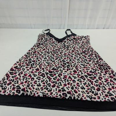 Several Pieces Of Women's Plus Size Lingerie #7