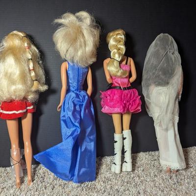 1976 The Gals Dolls #11