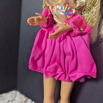 4 - 1976 Blue Eyed Blondes Doll #12