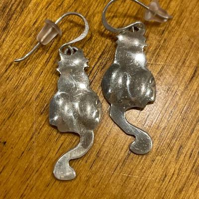 Sterling cat profile earrings