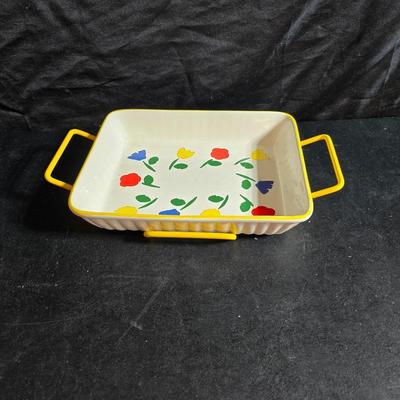 Tulip Thyme Stoneware dish set with matching metal nesting bowls