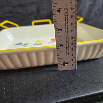 Tulip Thyme Stoneware dish set with matching metal nesting bowls