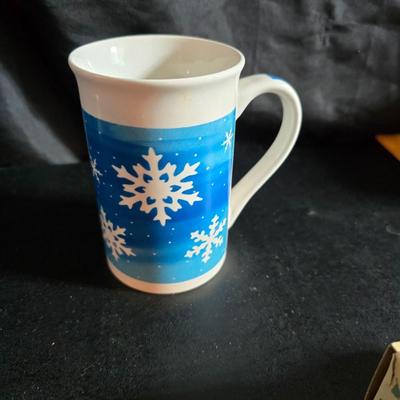 Christmas decorations for your home - Tablecloths - Blanket - and other Holiday cheer! Merry Christmas!! Some brand new!