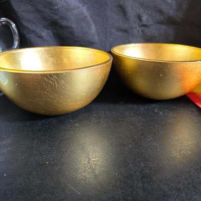 Christmas decorations for your home - Tablecloths - Blanket - and other Holiday cheer! Merry Christmas!! Some brand new!