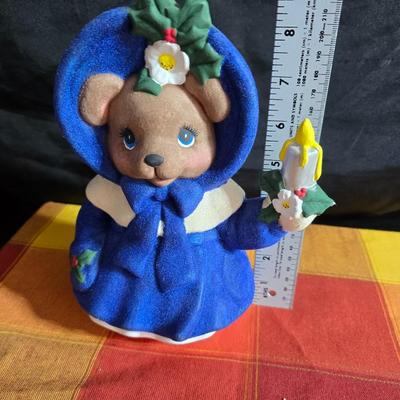 Christmas decorations for your home - Tablecloths - Blanket - and other Holiday cheer! Merry Christmas!! Some brand new!