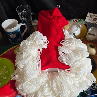 Christmas decorations for your home - Tablecloths - Blanket - and other Holiday cheer! Merry Christmas!! Some brand new!