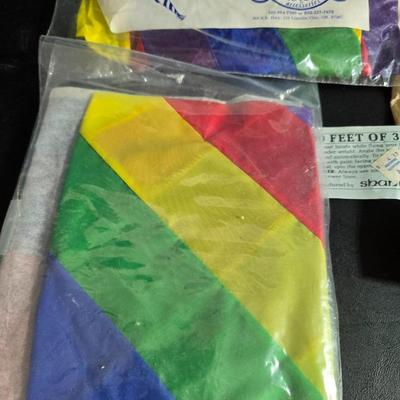 Civil war puzzle - Constitution Quest game - and a really nice Fly me kite kit with string.