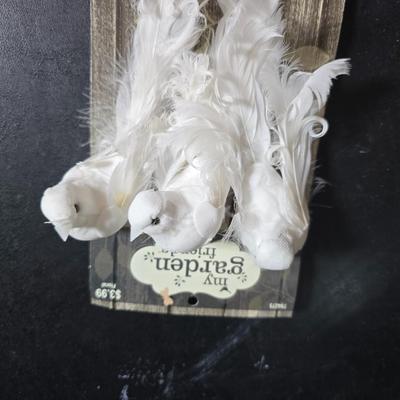 Gardening items - new gloves - plant stands - Pocket hose - Flowerbed decor and more