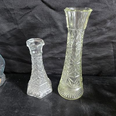 Garden decor - Hanging clothesline bag with new pins - Sunflower wind chime - floating fish - vases and more