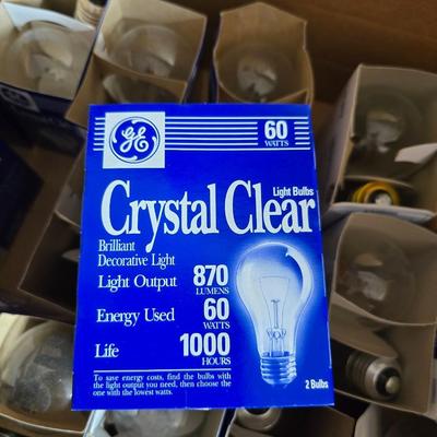 General Electric Crystal clear 60-watt light bulbs 870 lumens - 1000 hours Decorative light!