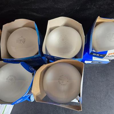 Assortment of flood light bulbs - flood lights