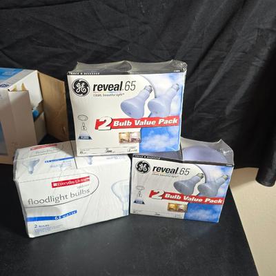 Assortment of flood light bulbs - flood lights