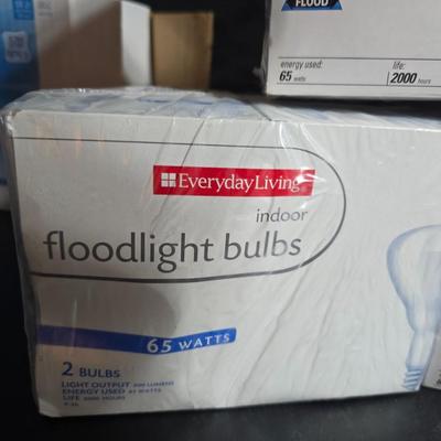 Assortment of flood light bulbs - flood lights