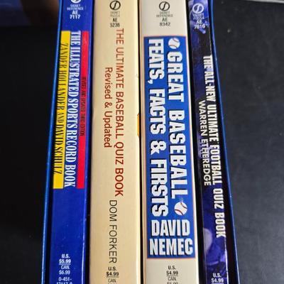 1990 Starline Inc. Chicago Bulls Licensed to Jam poster - Denver Nuggets Anthony poster and a sports trivia book set