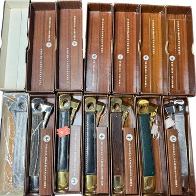 Sale Photo Thumbnail #930