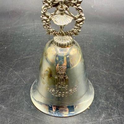 Sale Photo Thumbnail #454: Approx. 4” tall, tested, plays “Dance of the Sugarplum Fairies”.