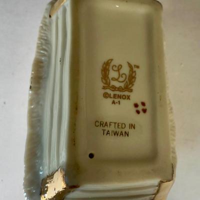 Sale Photo Thumbnail #479: In like-new condition with original box and tin.