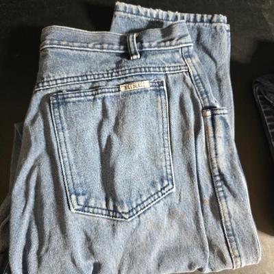 Two pairs of jeans Bill bass & Appleseeds Size 16