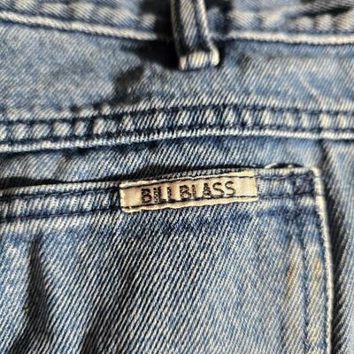 Two pairs of jeans Bill bass & Appleseeds Size 16