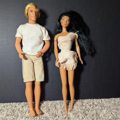 Pocahontas & John Smith Dolls #16