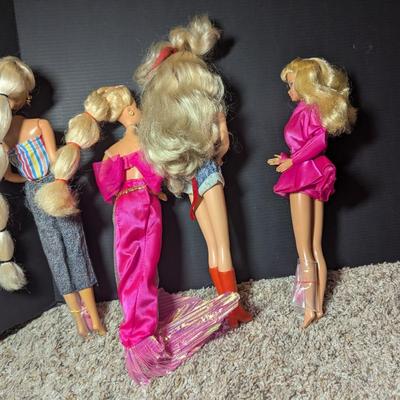 (2) 1996 Barbies - (2) 1973 Barbies #19
