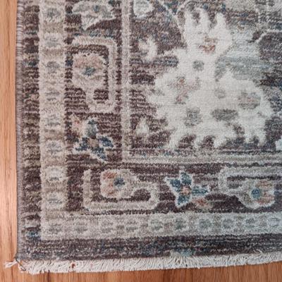 LIKE NEW CONDITION! CALLAGHAN AREA RUG MADE IN TURKEY AND IN