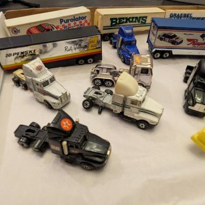 Vintage Semi-Trucks w/ Trailers #5