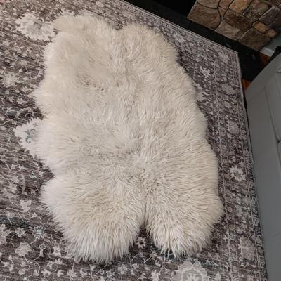 LARGE GENUINE QUALITY LLAMA RUG