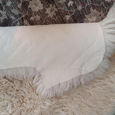 LARGE GENUINE QUALITY LLAMA RUG