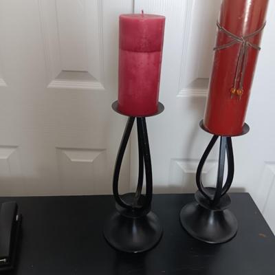 NARROW VANITY WITH MIRROR AND DRAWER PLUS 2 PILLAR CANDLES ON IRON HOLDERS