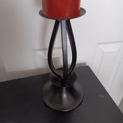 NARROW VANITY WITH MIRROR AND DRAWER PLUS 2 PILLAR CANDLES ON IRON HOLDERS