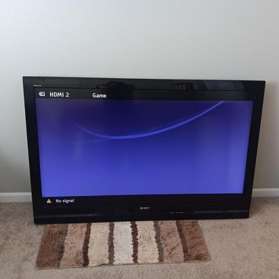 SONY BRAVIA 52" LCD DIGITAL COLOR TV WITH REMOTE MODEL KDL-52S5100