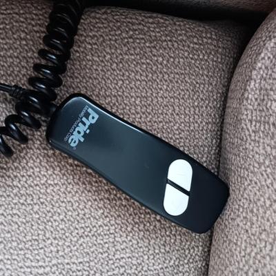 LIKE NEW POWER LIFT CHAIR
