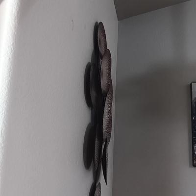 3 DIMENSIONAL METAL WALL HANGING