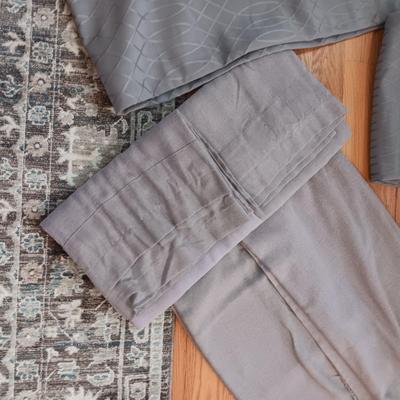 4 CURTAIN PANELS 89" LONG, 3 GROMMET PANELS 82" LONG