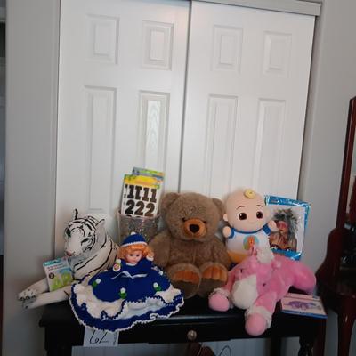 PLUSH ANIMALS AND OTHER FUN THINGS