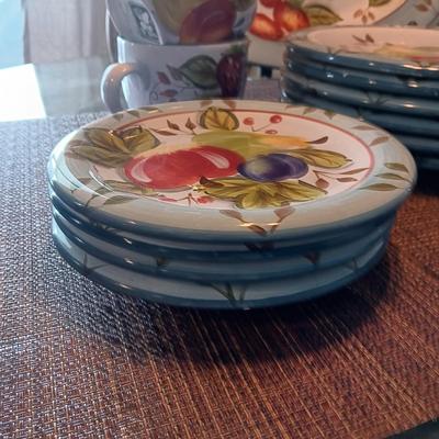 BLACK FOREST FRUITS DINNERWARE SERVICE FOR 4 WITH EXTRAS