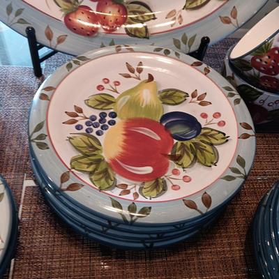 BLACK FOREST FRUITS DINNERWARE SERVICE FOR 4 WITH EXTRAS